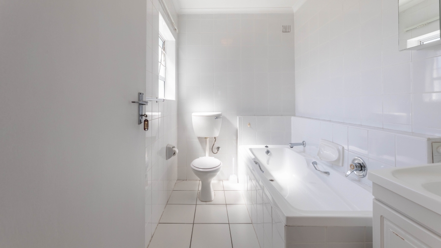 2 Bedroom Property for Sale in Parklands Western Cape